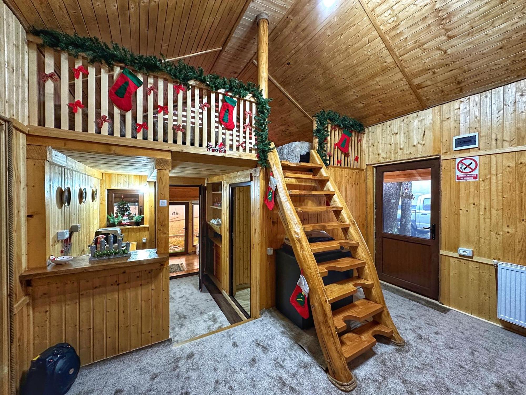 Willa Casuta Din Stejari-Transalpina Novaci-Străini Zewnętrze zdjęcie